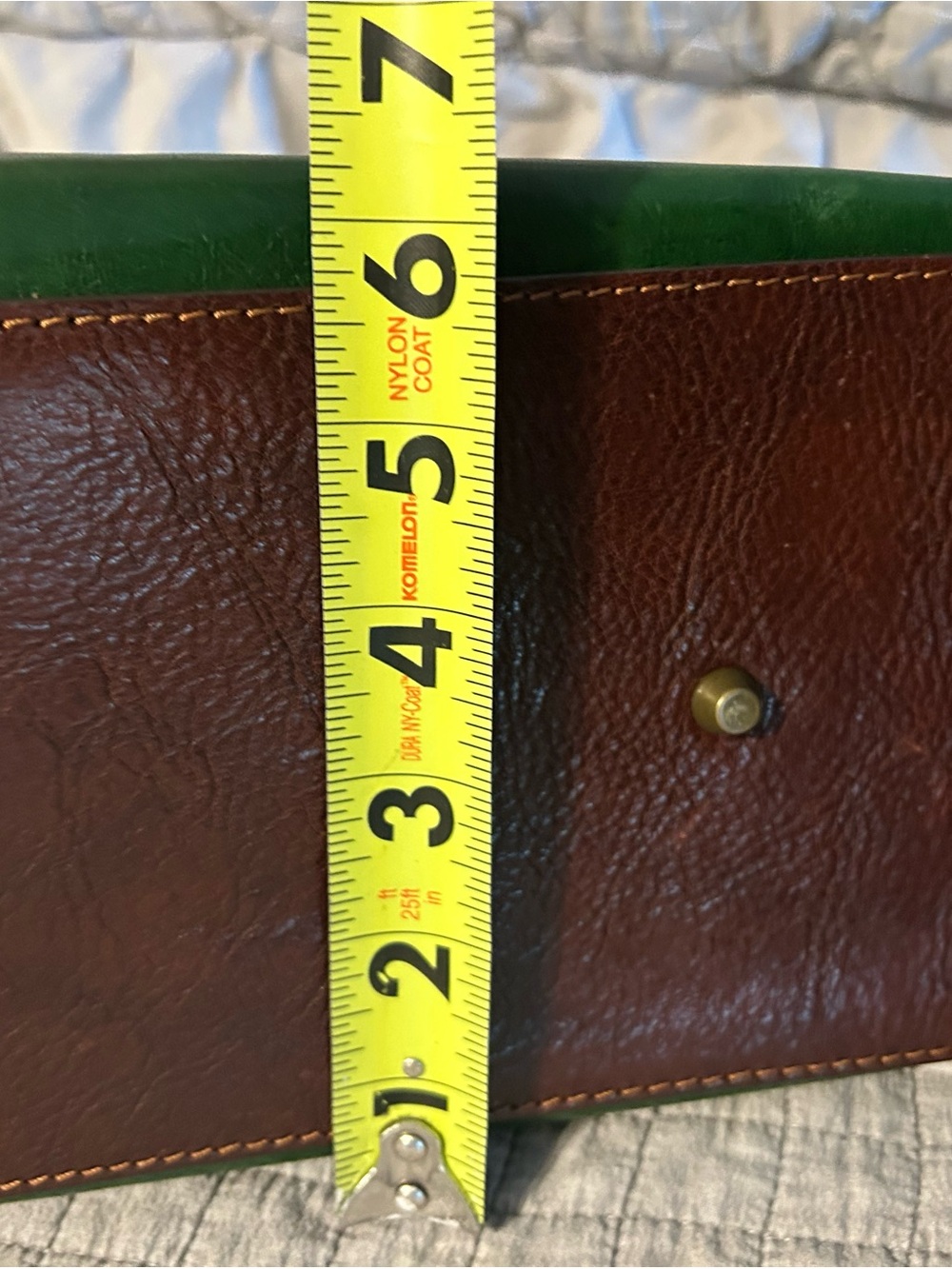 Wolf and Badger Green Leather Tote Bag with Brown Handles - Picture 8 of 9